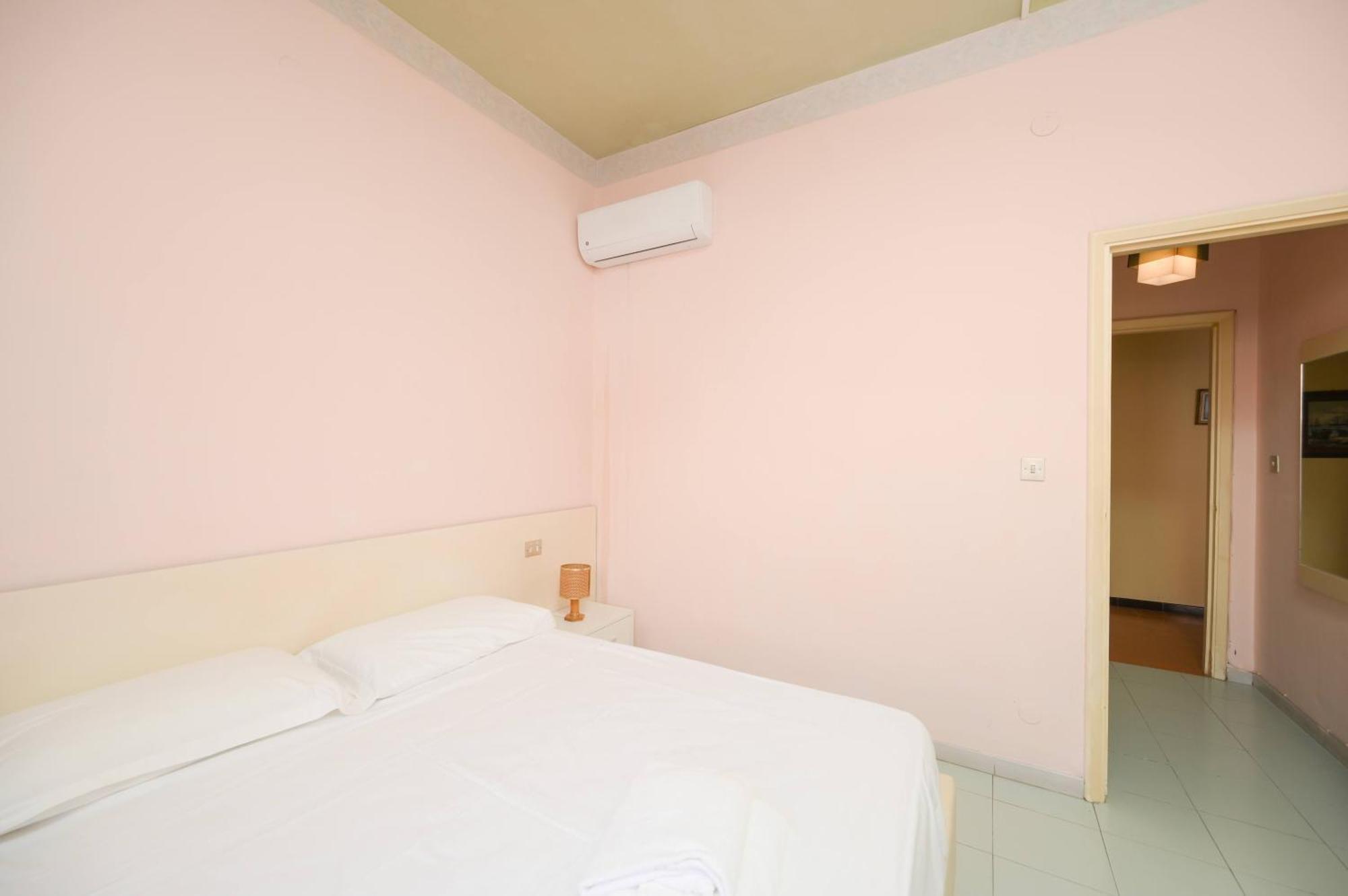 Villa Diana - Beach & Rooms Ischia Ngoại thất bức ảnh