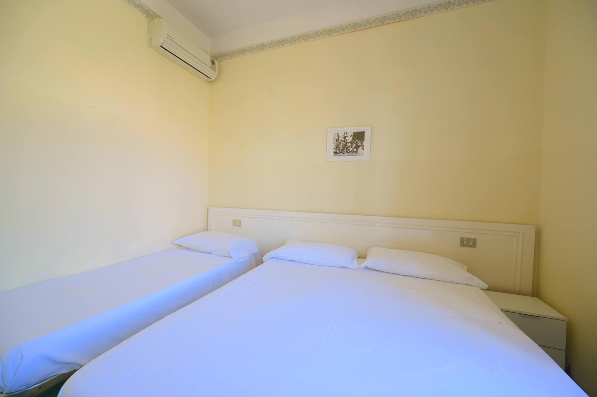 Villa Diana - Beach & Rooms Ischia Ngoại thất bức ảnh