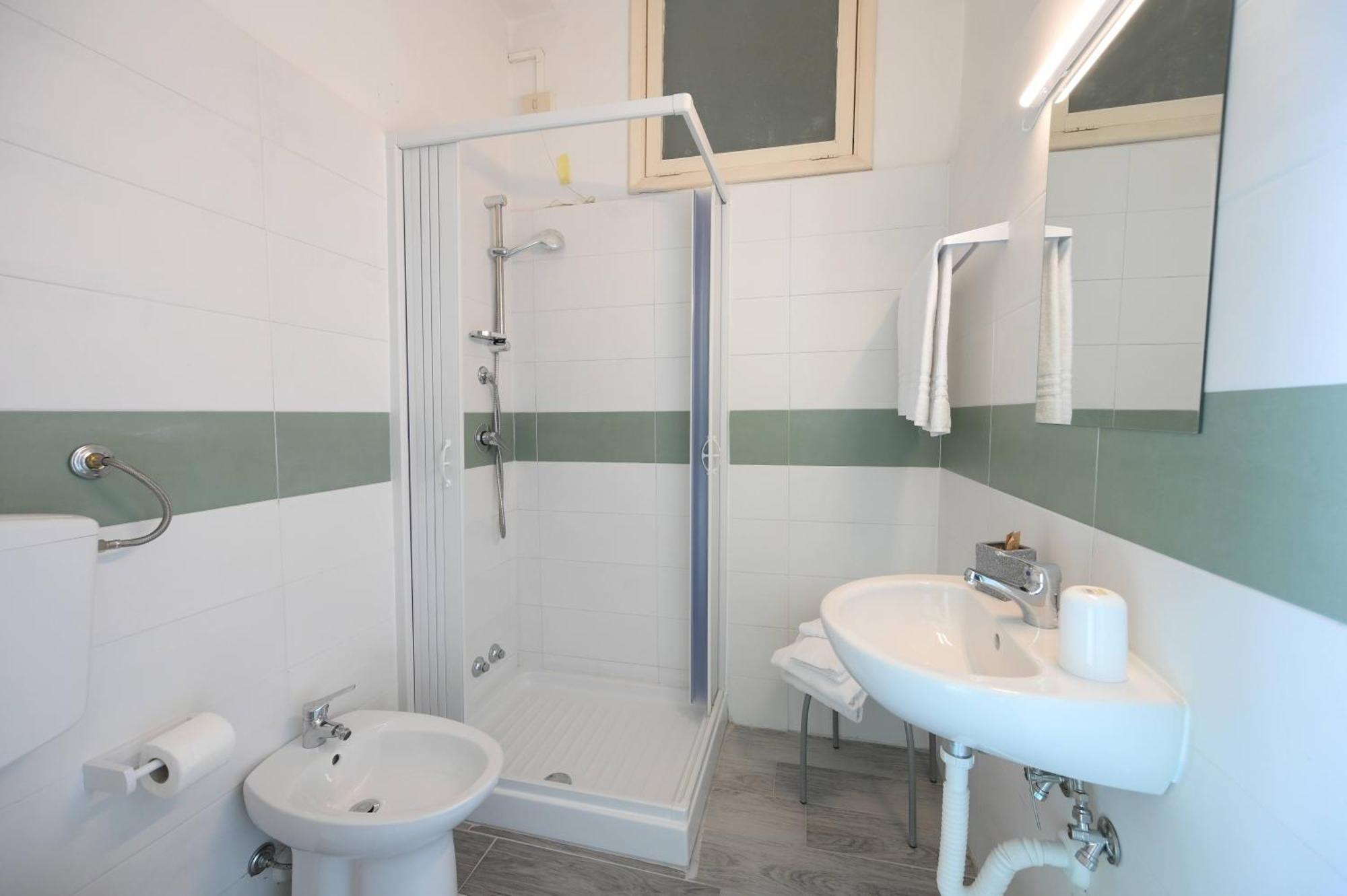 Villa Diana - Beach & Rooms Ischia Ngoại thất bức ảnh