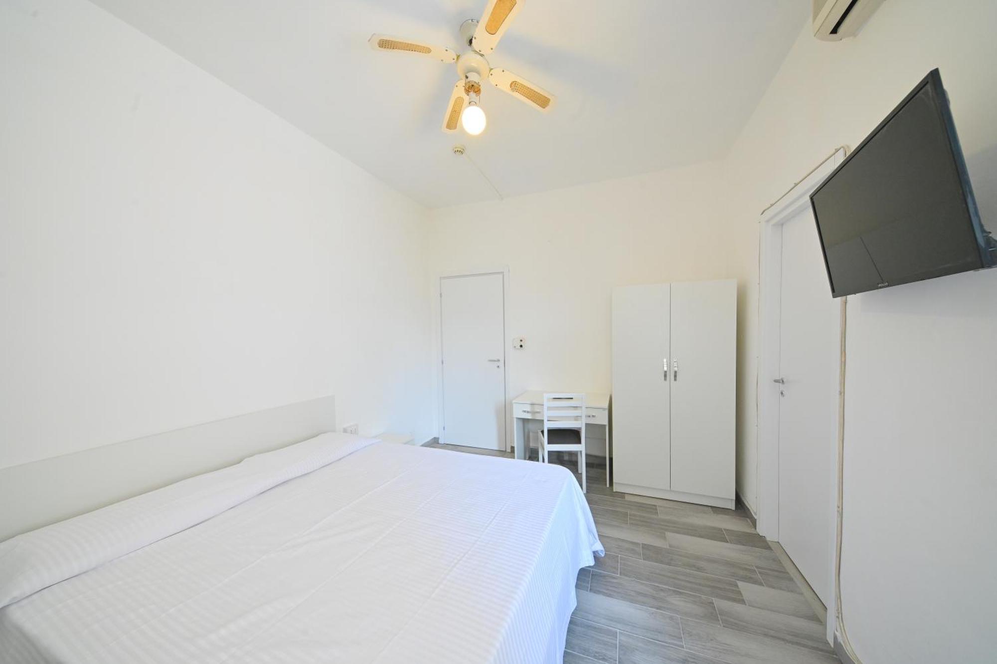 Villa Diana - Beach & Rooms Ischia Ngoại thất bức ảnh