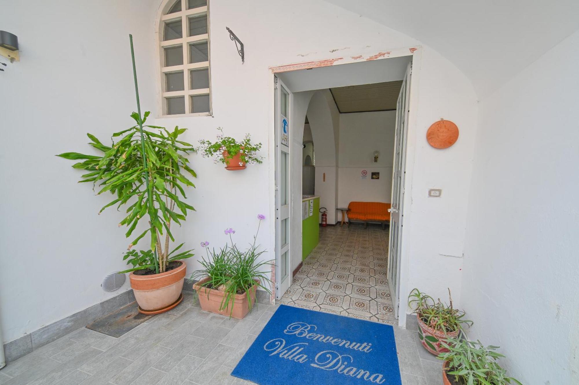 Villa Diana - Beach & Rooms Ischia Ngoại thất bức ảnh
